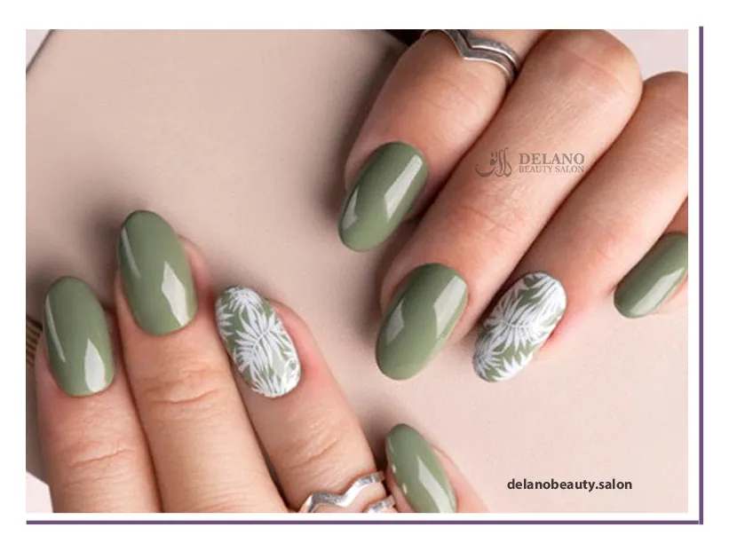 فرق لمینت و کاشت ناخن