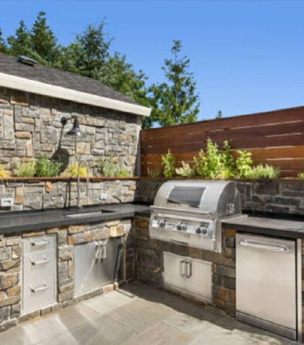 طراحی حیاط خلوت با باربیکیو